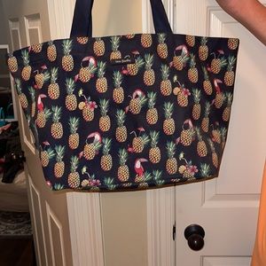 Vera Bradley beach tote